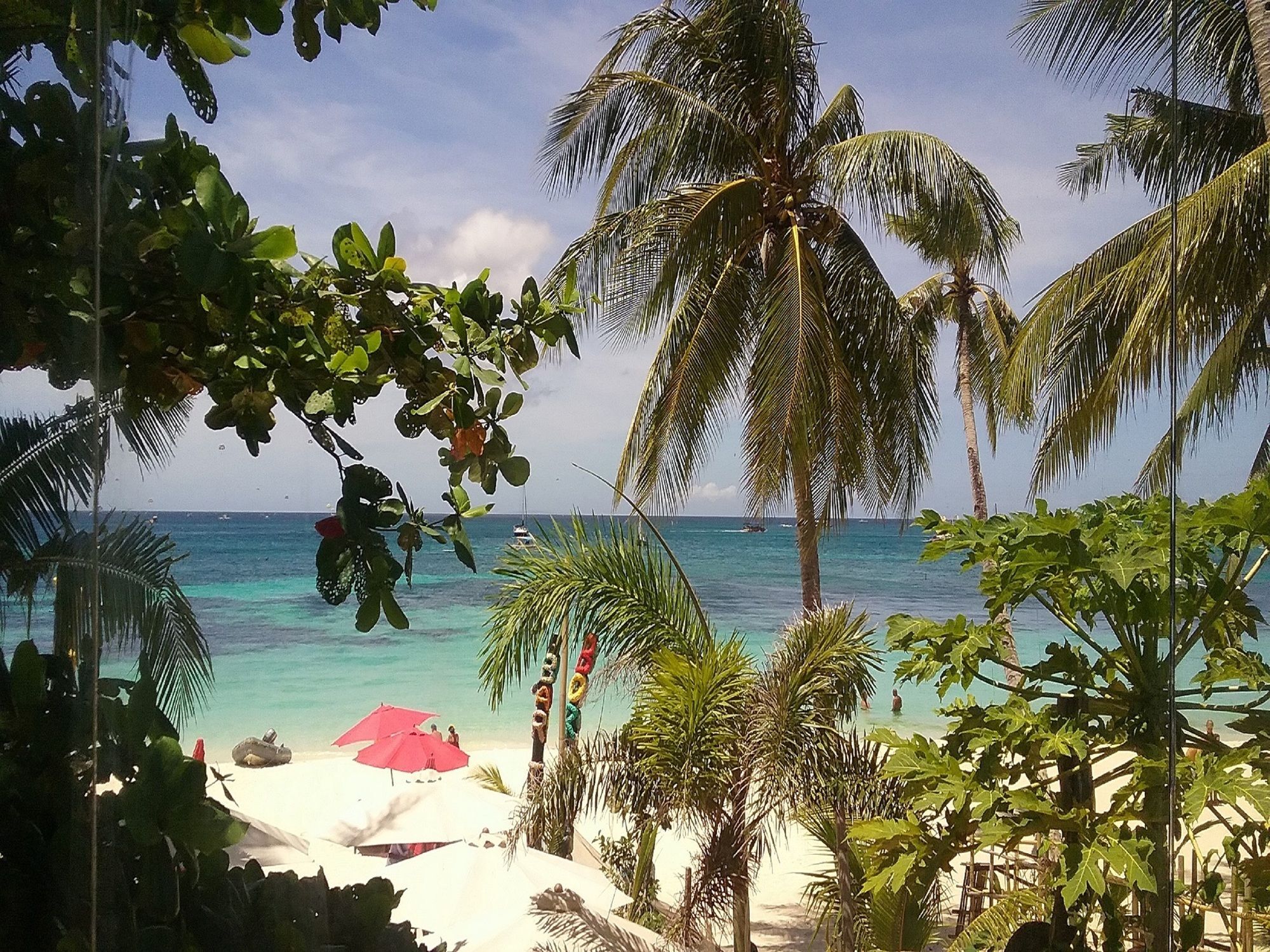 Kaiyana Boracay Beach Resort Manoc-Manoc Bagian luar foto