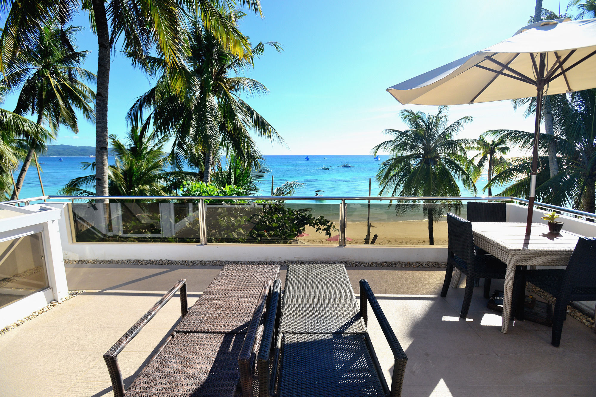 Kaiyana Boracay Beach Resort Manoc-Manoc Bagian luar foto